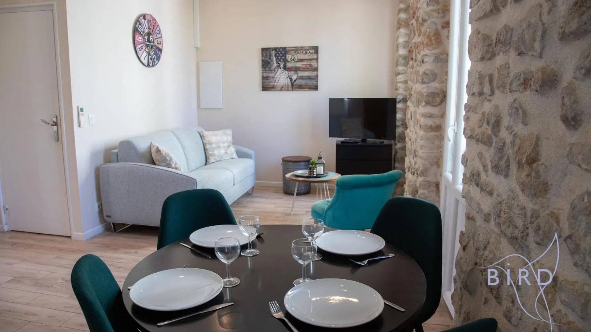 Charming 2-Room Apartment In The Heart Of Antibes